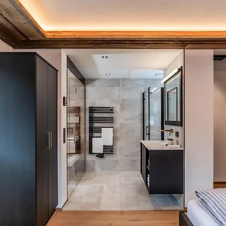 Almadel Rohrmoos シュラートミンク